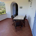 Casa Perla E Conchiglia קאפוליברי
